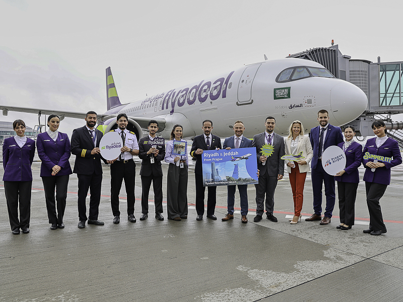 Přivítání Airbusu flyadeal na Letišti Praha