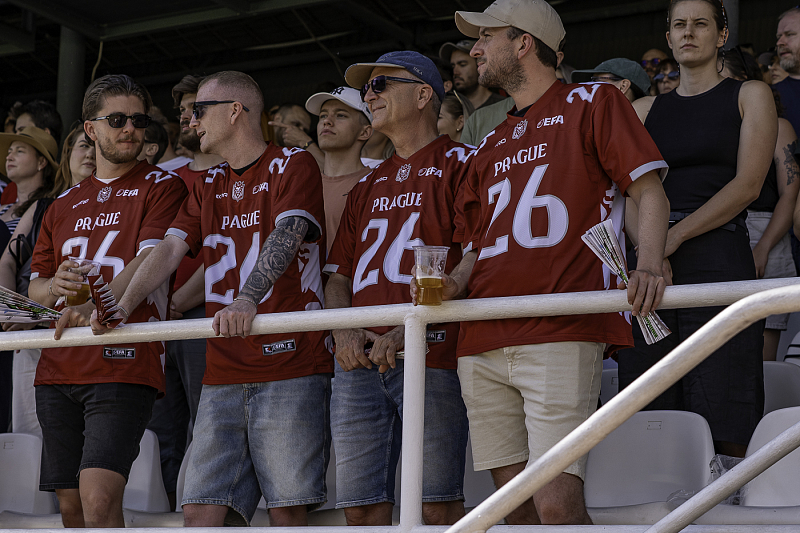 EFA Prague Lions vs. Paris Musketeers