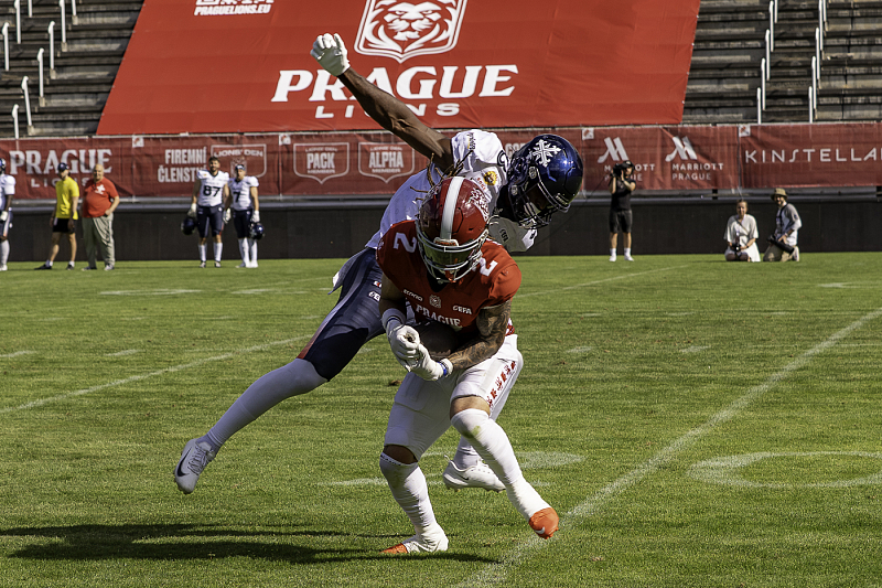 EFA Prague Lions vs. Paris Musketeers