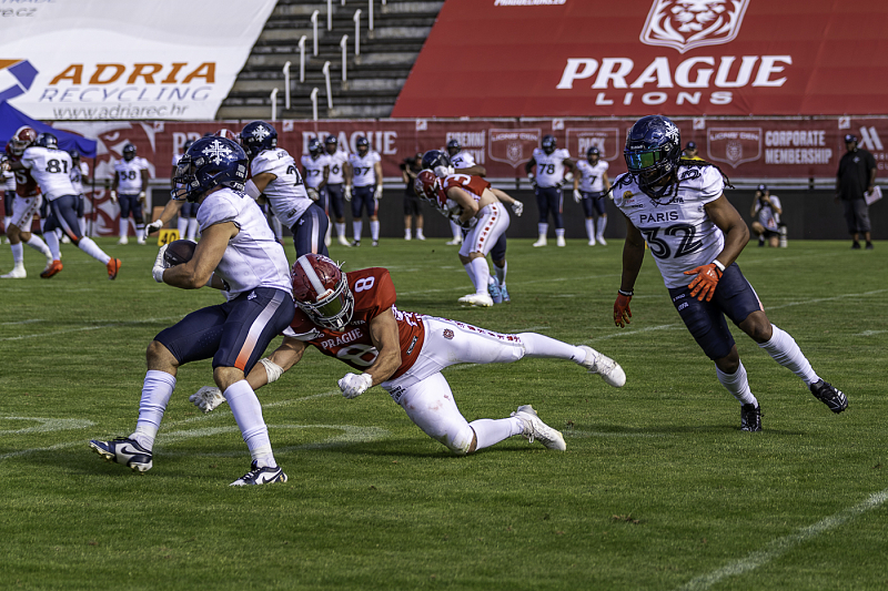EFA Prague Lions vs. Paris Musketeers