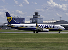 Ryanair varuje před dražšími letenkami a problémy konkurence. Drahé palivo mu mění plány
