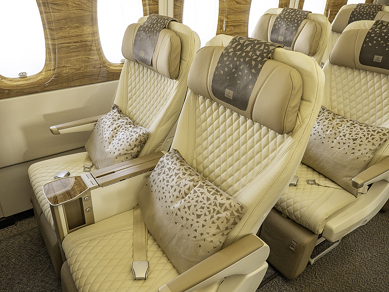 Třída Premium economy v letadle Emirates A380-800