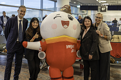 Ceremoniál VietJet na Letišti Praha