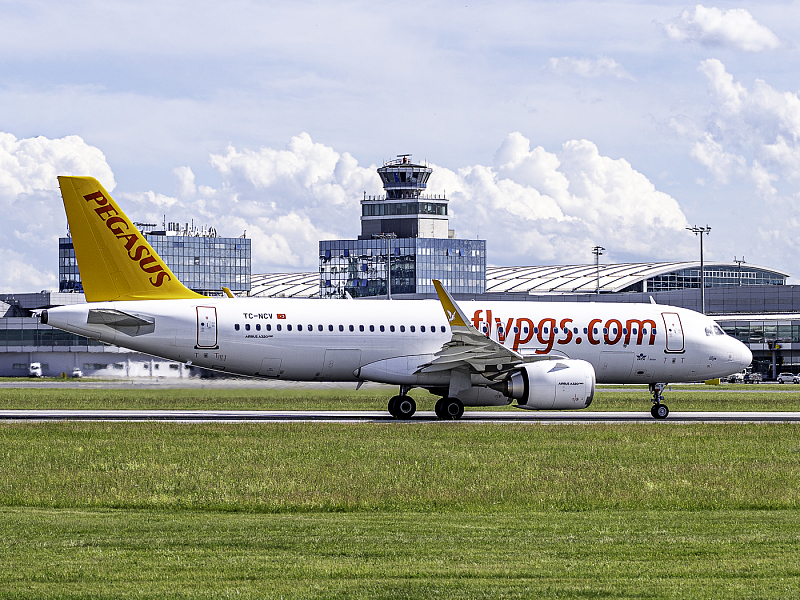 Pegasus Airbus A320neo na Letišti Praha