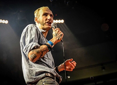 Anatol Svahilec sólo slam poetry