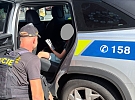 Dítě zůstalo na peróně, zbytek rodiny odjel