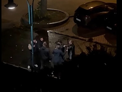 Při noční rvačce se mělo i střílet, zasahovalo několik policejních hlídek