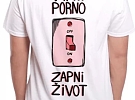 Pornografie poškozuje naturismus, ale...